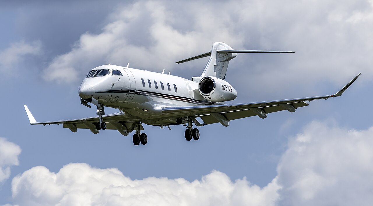 Bombardier Challenger 350